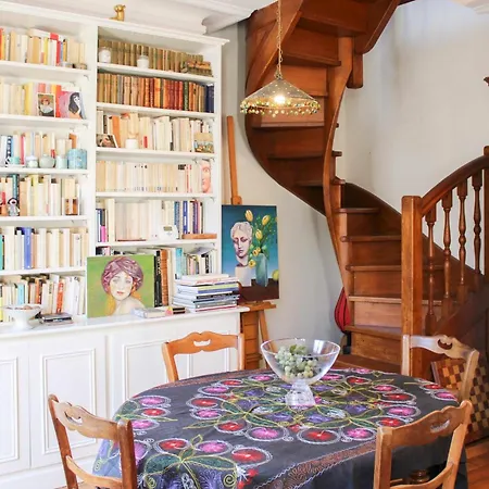 Family Duplex - With Balcony Appartamento Parigi